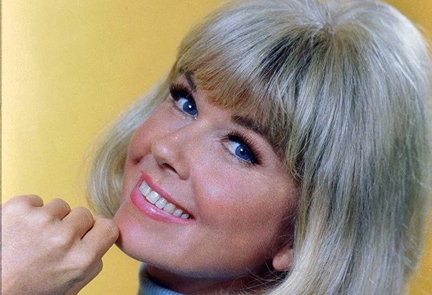 The-Doris-Day-Show-1968-1973-3308496683-1558727716201.jpg