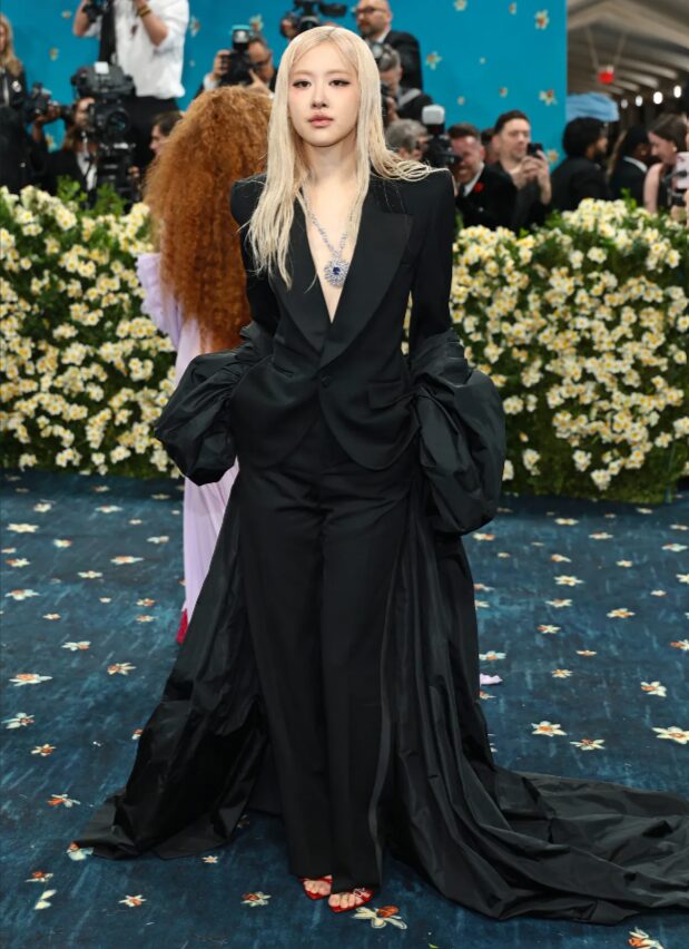 BLACKPINK's Rose at the Met Gala 2025 - Filmotomy