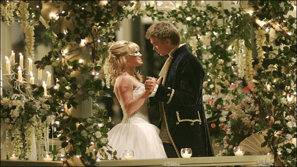 A Cinderella Story (2004) Dance Scene Movie Still - Filmotomy