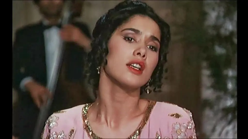 Still from The Silences of the Palace (1994) - Filmotomy