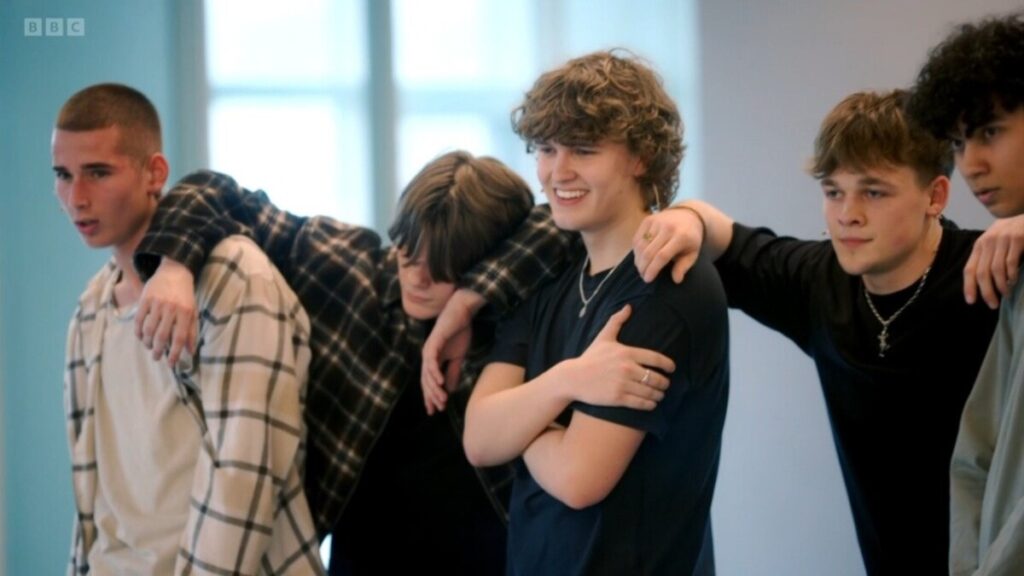 BBC Made In Korea: The K-pop Experience TV show boyband image - Filmotomy