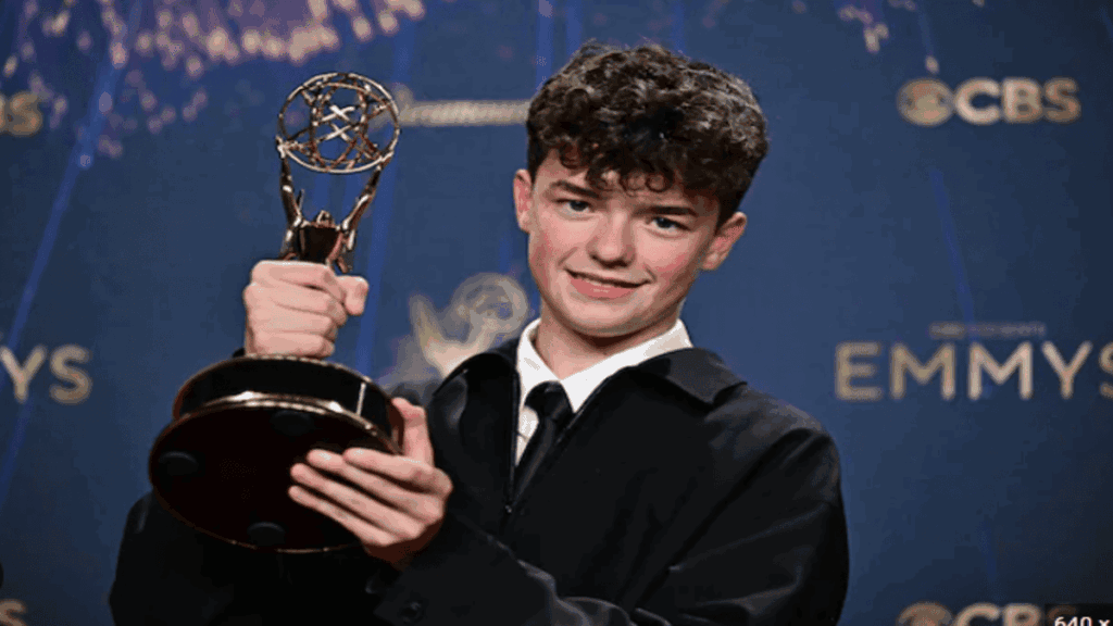 Emmy Awards 2025 - Owen Cooper holds up his Emmy - Filmotomy