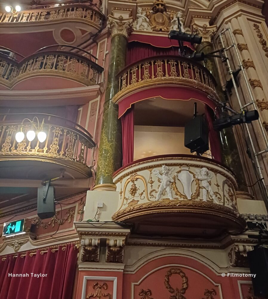 New Wimbledon Theatre, London - Filmotomy