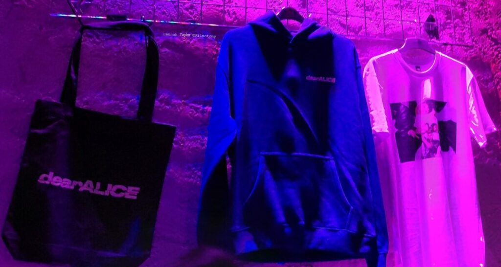 dearALICE Merchandise - Filmotomy